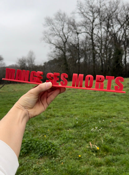 Victor mange ses morts 💀